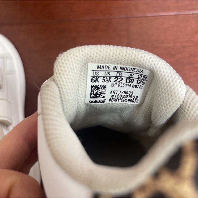 adidas(アディダス)のadidas スタンスミス　13㎝　レオパード キッズ/ベビー/マタニティのベビー靴/シューズ(~14cm)(スニーカー)の商品写真