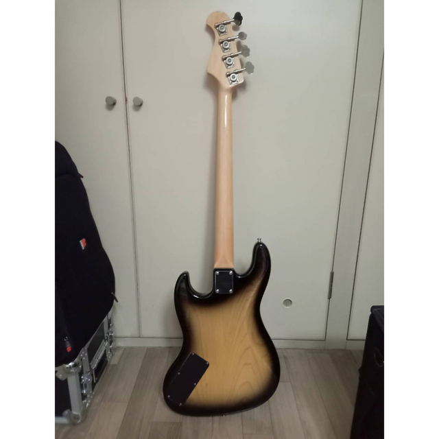 新販売 SOUND TRADE JB(サウンドトレード) エレキベース www