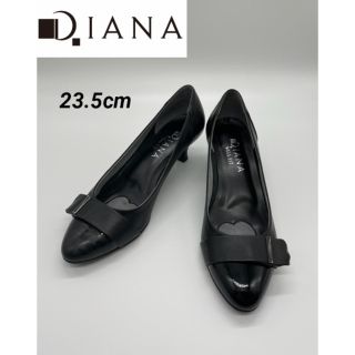 ダイアナ(DIANA)の【juri様専用】パンプス レザーエナメル ブラック 23.5cm ベルト(ハイヒール/パンプス)