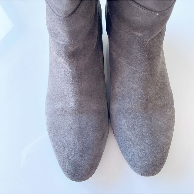 JIMMY CHOO(ジミーチュウ)のジミーチュウ OLIVIA オリヴィア ロングブーツ グレー レディースの靴/シューズ(ブーツ)の商品写真