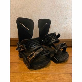 SALOMON - SALOMON HOLOGRAM Black L 未使用品 23-24の通販|ラクマ SALOMON - SALOMON HOLOGRAM Black L 未使用品 23-24の通販|ラクマ