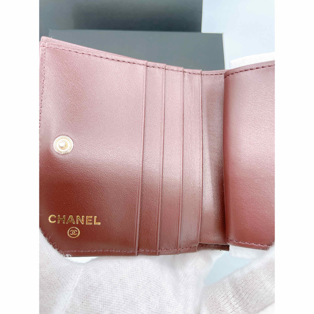 CHANEL - 新作 23プレ シャネル 2つ折り財布 ミニウォレット CHANEL - 新作 23プレ シャネル 2つ折り財布 ミニウォレット