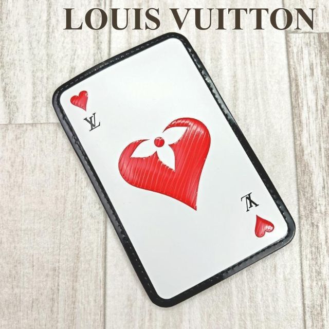 LOUIS VUITTON - ルヴィトン カードケース パスケース ポルトカルトヴェルティカル ゲームオン