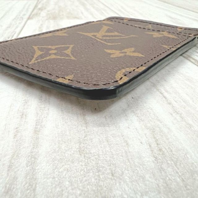 ルヴィトン カードケース パスケース ポルトカルトヴェルティカル
