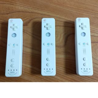 ウィー(Wii)のwiiリモコン モーションプラス　3本セット(その他)