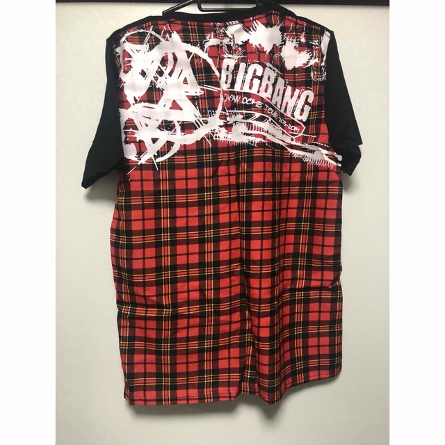 BIGBANG(ビッグバン)のBIGBANG  ツアーTシャツ エンタメ/ホビーのタレントグッズ(アイドルグッズ)の商品写真