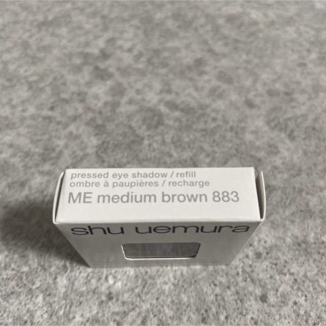 shu uemura(シュウウエムラ)のShu uemura アイシャドー  ME medium brown 883 コスメ/美容のベースメイク/化粧品(アイシャドウ)の商品写真