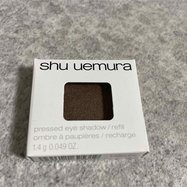 shu uemura(シュウウエムラ)のShu uemura アイシャドー  ME medium brown 883 コスメ/美容のベースメイク/化粧品(アイシャドウ)の商品写真