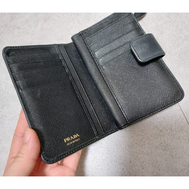 PRADA(プラダ)のプラダ折り畳み財布 レディースのファッション小物(財布)の商品写真