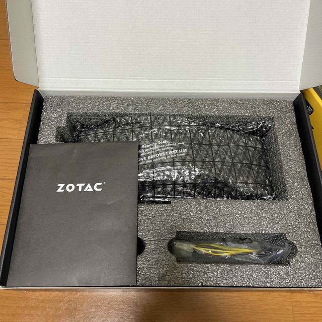 ZOTAC GeForce GTX 1070 8GB AMP 動作確認済