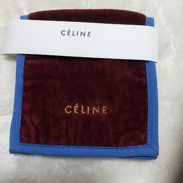 celine(セリーヌ)の新品　未使用CELINE　セリーヌ　ポケットハンカチ   タオルハンカチ レディースのファッション小物(ハンカチ)の商品写真