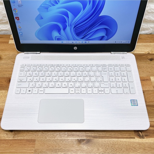 【美品】HP Pavilion☘Core i5第7世代☘新品爆速SSD256GB 2