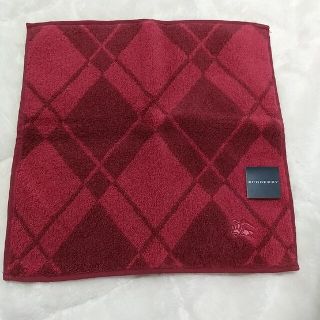 バーバリー(BURBERRY)のBURBERRY　バーバリー　新品未使用　タオルハンカチ(ハンカチ)