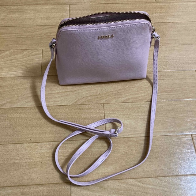 Furla(フルラ)のFURLA☆フルラ★ピンクミニショルダーバッグ☆デート レディースのバッグ(ショルダーバッグ)の商品写真