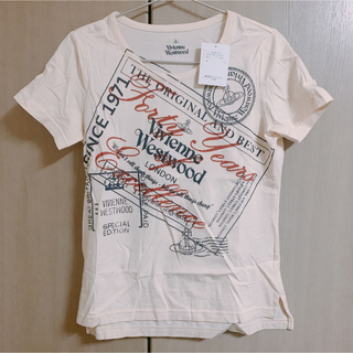 ヴィヴィアンウエストウッド(Vivienne Westwood)のVivienne Westwood靴の回顧展　Tシャツ(Tシャツ(半袖/袖なし))