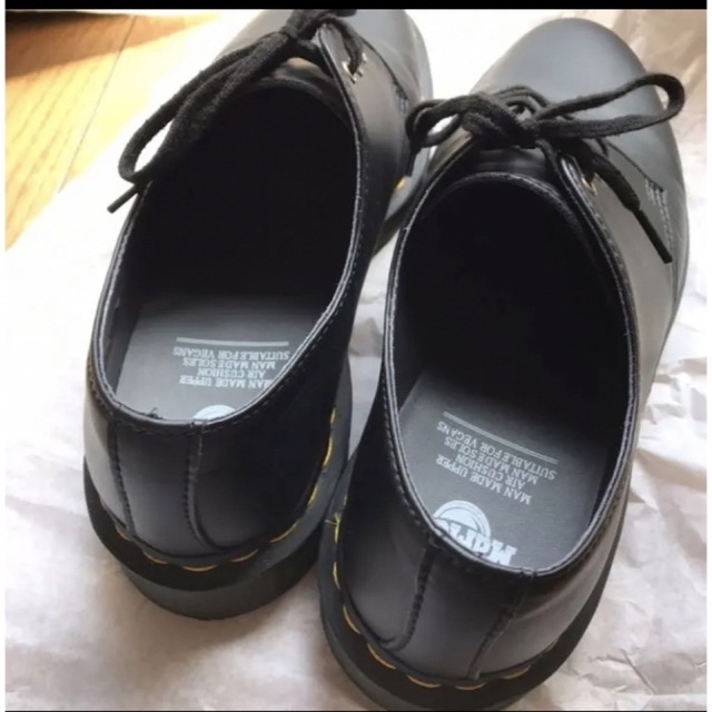 DR. MARTENS