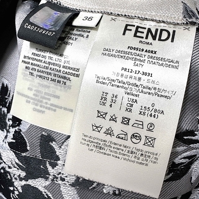 FENDI - フェンディ FENDI ワンピース ドレス フラワー 花柄の FENDI - フェンディ FENDI ワンピース ドレス フラワー 花柄の
