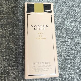 エスティローダー(Estee Lauder)のモダン ミューズ オーデ パフューム スプレィ(香水(女性用))