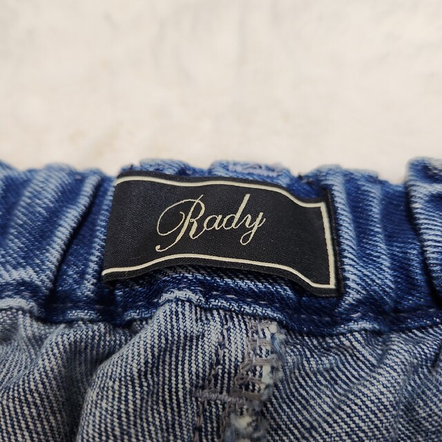 Rady デニム ダメージ 金ボタン