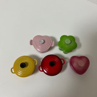 ルクルーゼ(LE CREUSET)のル•クルーゼマグネット　★未使用品★(収納/キッチン雑貨)