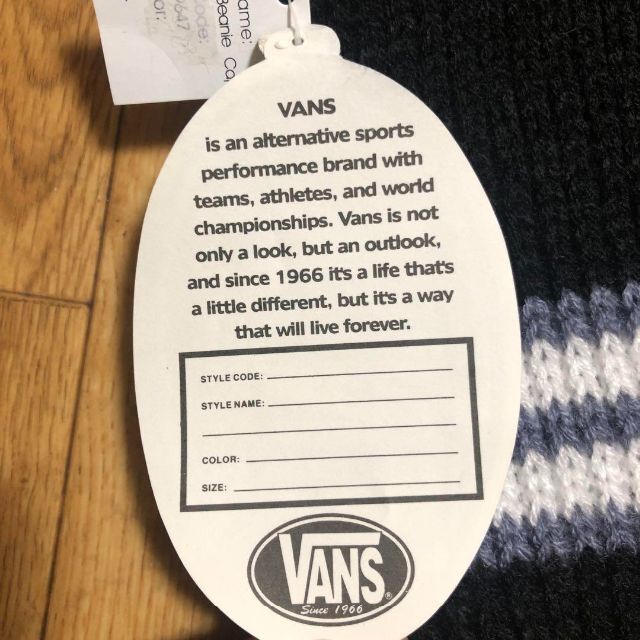 VANS(ヴァンズ)の90s フィリピン製 OLD VANS ニット帽 黒 グレー 白 古着 ヴァンズ メンズの帽子(ニット帽/ビーニー)の商品写真