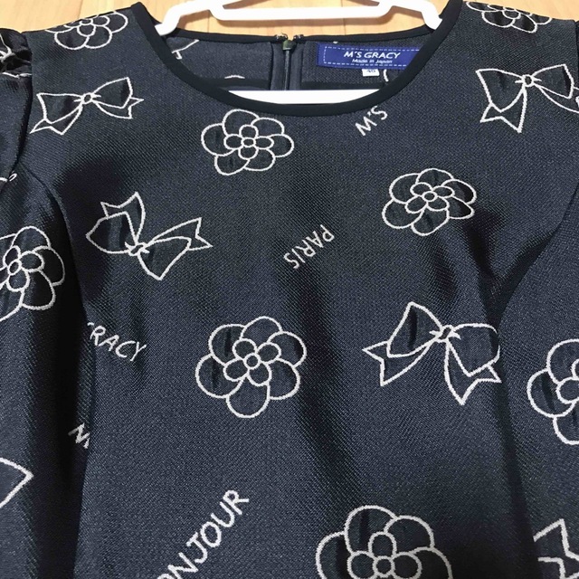 M'S GRACY - 【新品】エムズグレイシー♡カメリア柄ワンピース M'S GRACY - 【新品】エムズグレイシー♡カメリア柄ワンピース