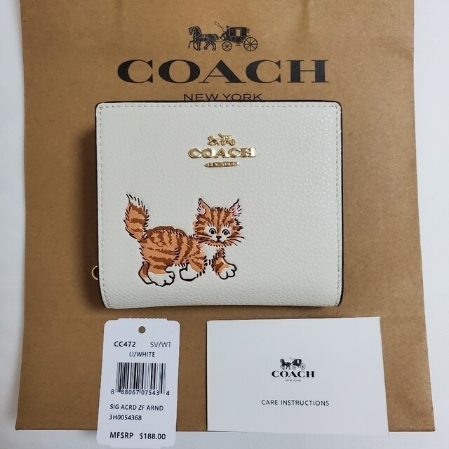 COACH(コーチ)の【新品未使用品】COACH コーチ ダンシング キトゥン 猫柄【訳あり】 レディースのファッション小物(財布)の商品写真