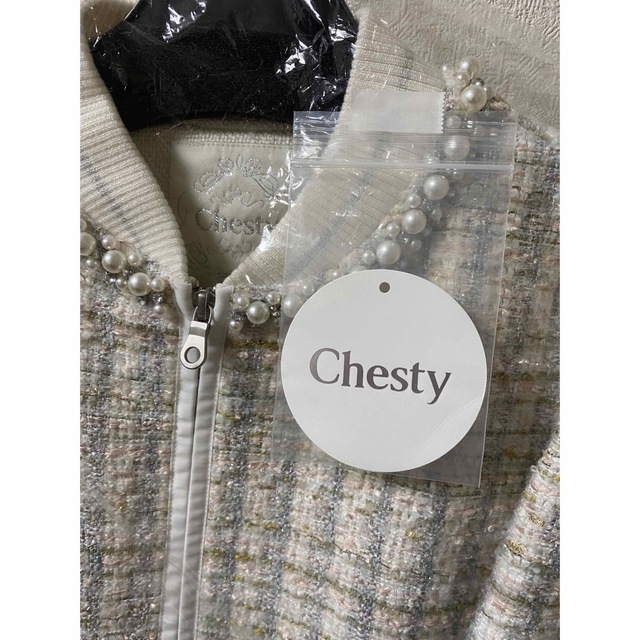 Chesty(チェスティ)のchesty チェスティ　パールツイードブルゾン　ピンク　０サイズ レディースのジャケット/アウター(ブルゾン)の商品写真