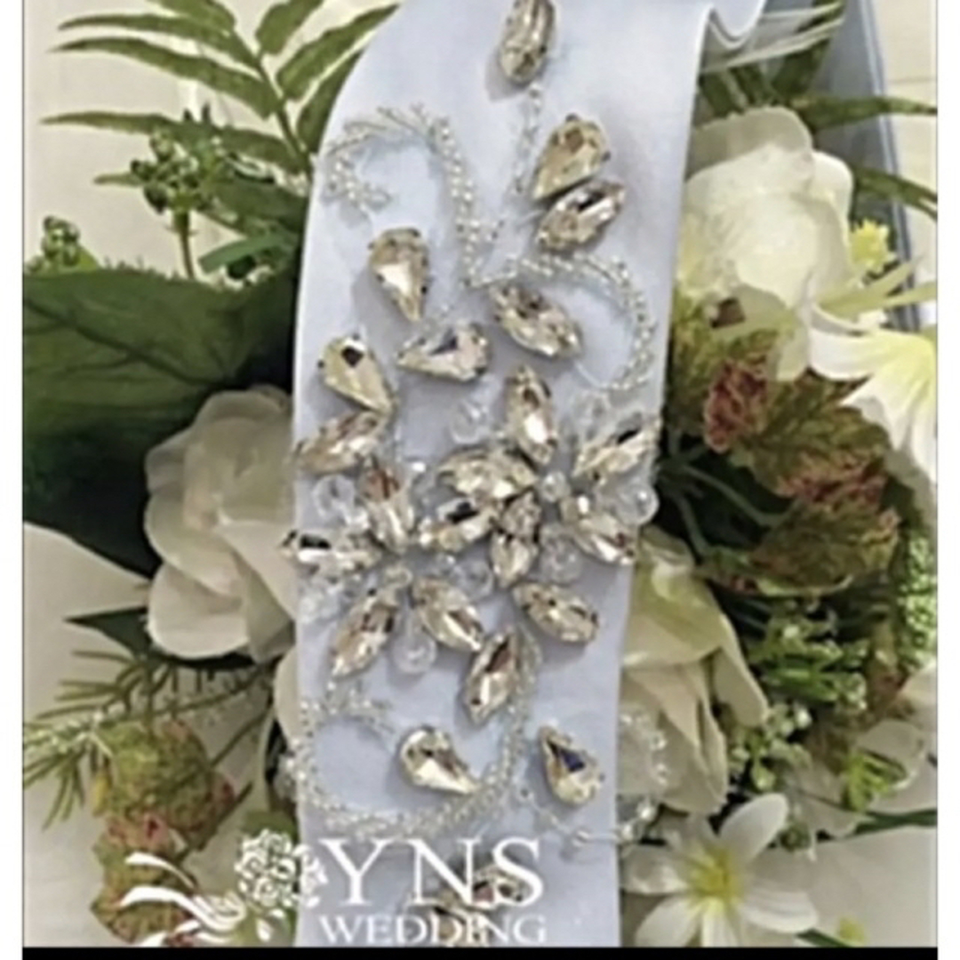YNSwedding 15万円ウェディングドレス＋パニエ･ベール･サッシュベルト レディースのフォーマル/ドレス(ウェディングドレス)の商品写真