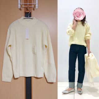 ユニクロ(UNIQLO)の【新品タグ付き】ユニクロ♡ライトスフレヤーンモックネックセーター♡長袖(ニット/セーター)