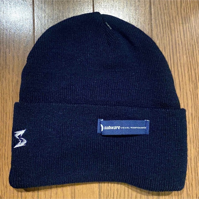 SUBWARE(サブウェア)のSUBWARE つば付きニットキャップ 新品 NAVY RECON  メンズの帽子(ニット帽/ビーニー)の商品写真