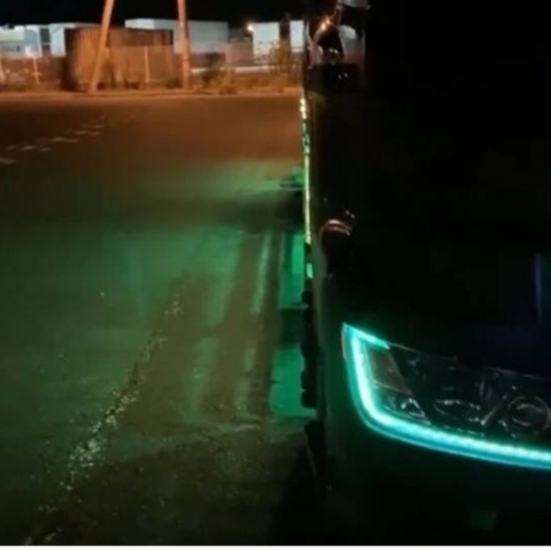 激眩 24V LED シャーシマーカー 低床4軸 防水仕様 グリーン 10個 緑 自動車/バイクの自動車(トラック・バス用品)の商品写真