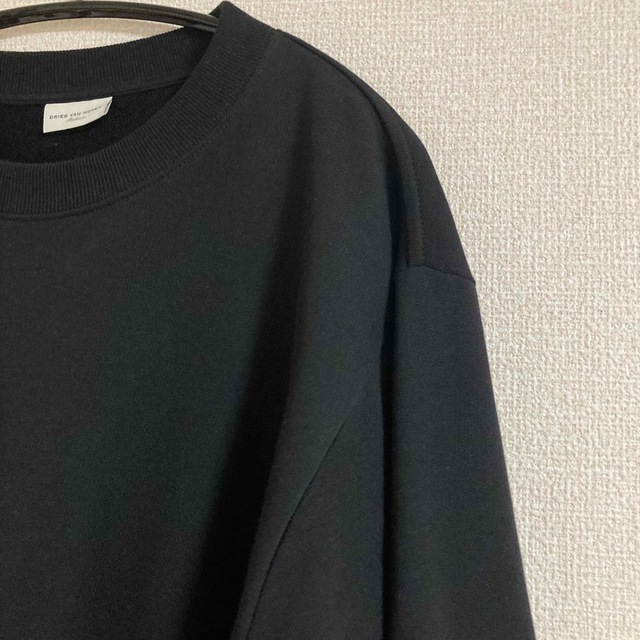 美品 DRIES VAN NOTEN ドリスヴァンノッテン スウェット M 黒 美品 DRIES VAN NOTEN ドリスヴァンノッテン スウェット M 黒