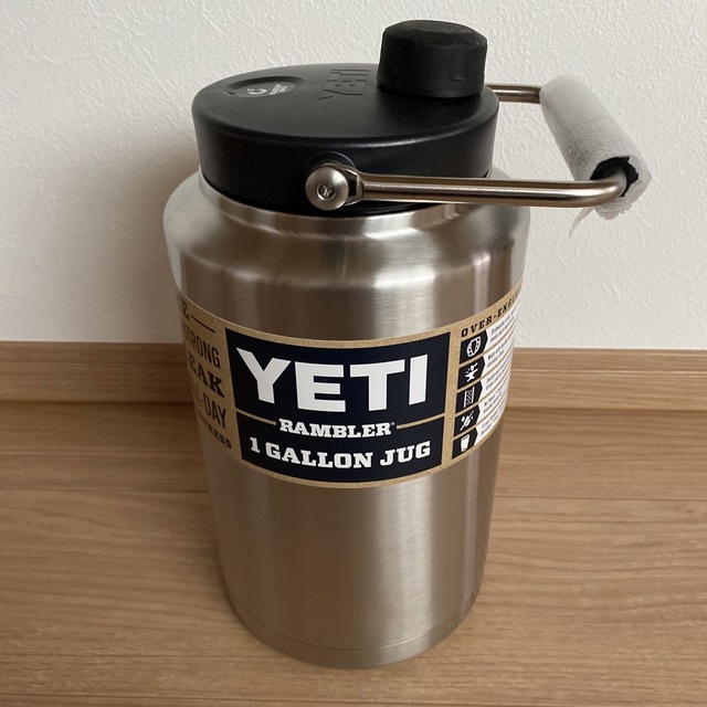 YETI ランブラー ジャグ 1ガロン（3.79L）ステンレス【新品・未使用】保温保冷