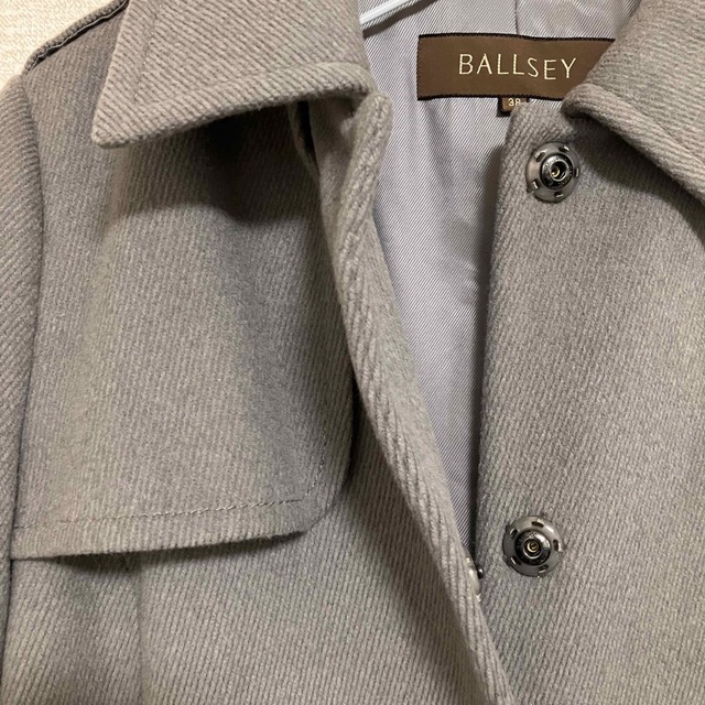 Ballsey(ボールジィ)のボルジー　ballsey グレー　コート レディースのジャケット/アウター(ロングコート)の商品写真