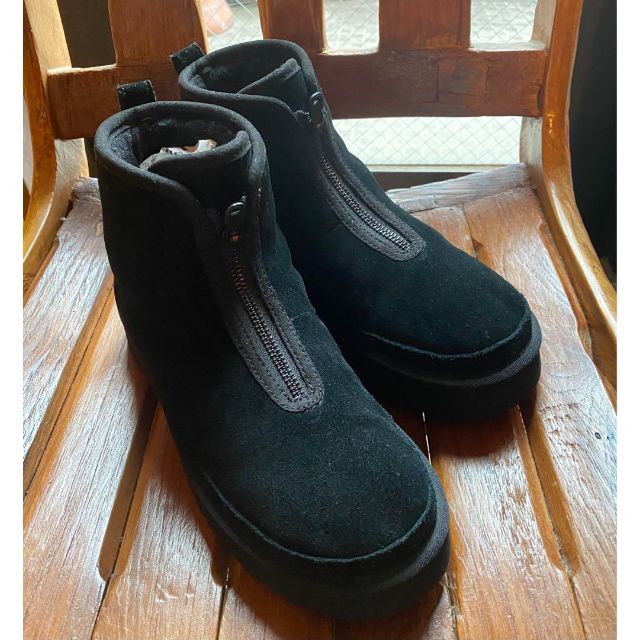 WHITE MOUNTAINEERING - 完売しました。美品✨ UGG® × ホワイト WHITE MOUNTAINEERING - 完売しました。美品✨ UGG® × ホワイト