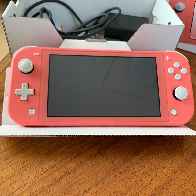 任天堂スイッチライト　Nintendo SwitchLite 1