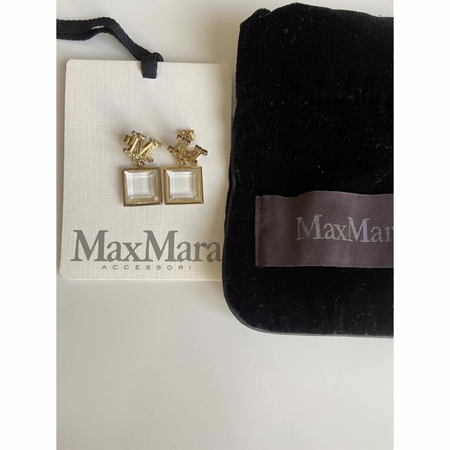 マックスマーラ メタルモチーフ ビジューピアス www.uig.sanjuandelrio