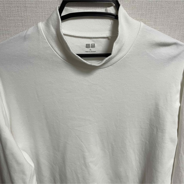 UNIQLO(ユニクロ)のソフトタッチハイネックＴ（長袖） XLサイズ メンズのトップス(Tシャツ/カットソー(七分/長袖))の商品写真