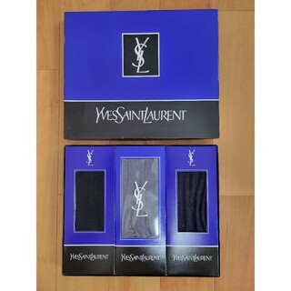 イヴサンローラン(Yves Saint Laurent)のイヴ・サンローラン　靴下25センチ3枚セット(ソックス)