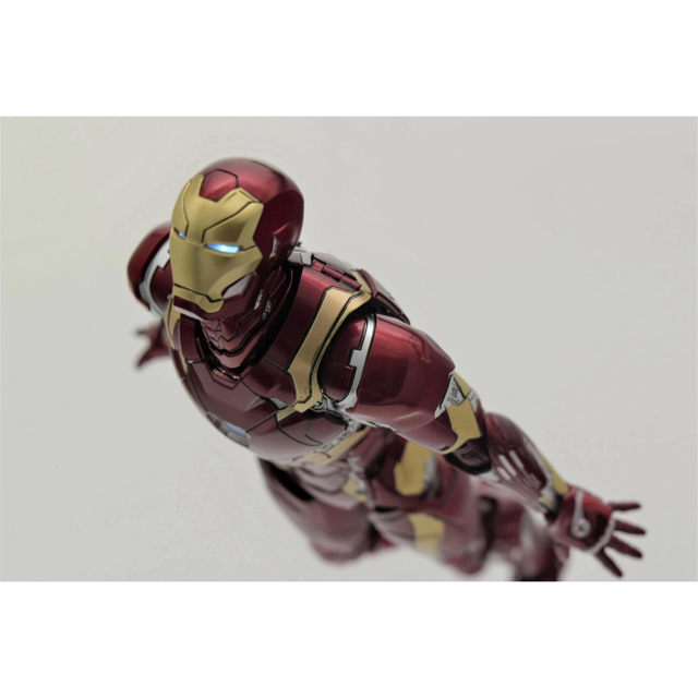 COMICAVE STUDIOS 1/12 アイアンマン・マーク46 MK46の通販 by COMICAVE STUDIOS 1/12 アイアンマン・マーク46 MK46の通販 by