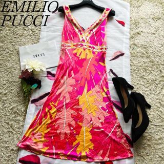お買物マラソン最大1000円OFFクーポンあり 【良品】EMILIO PUCCI