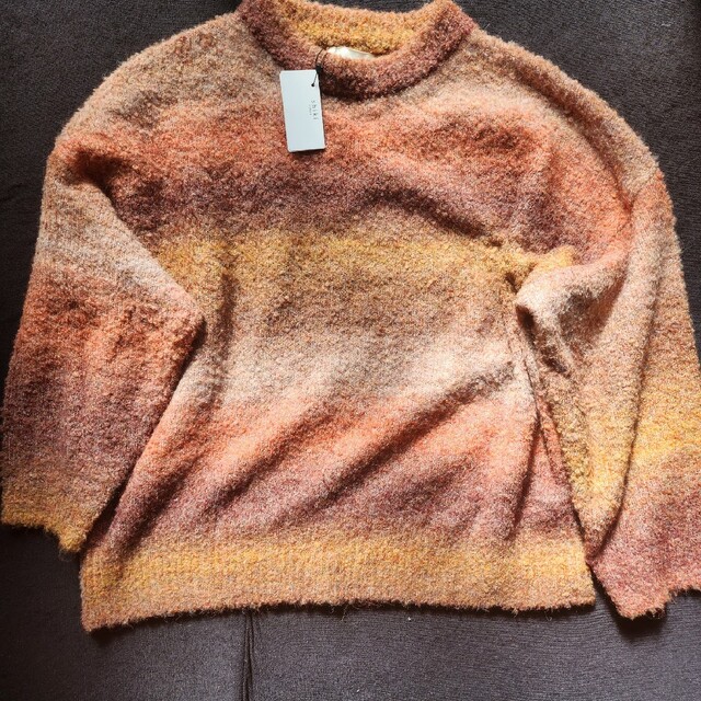 YOKE(ヨーク)のshiki tokyo Oversized Gradation Knit メンズのトップス(ニット/セーター)の商品写真