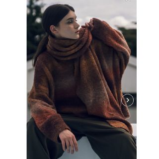 ヨーク(YOKE)のshiki tokyo Oversized Gradation Knit(ニット/セーター)