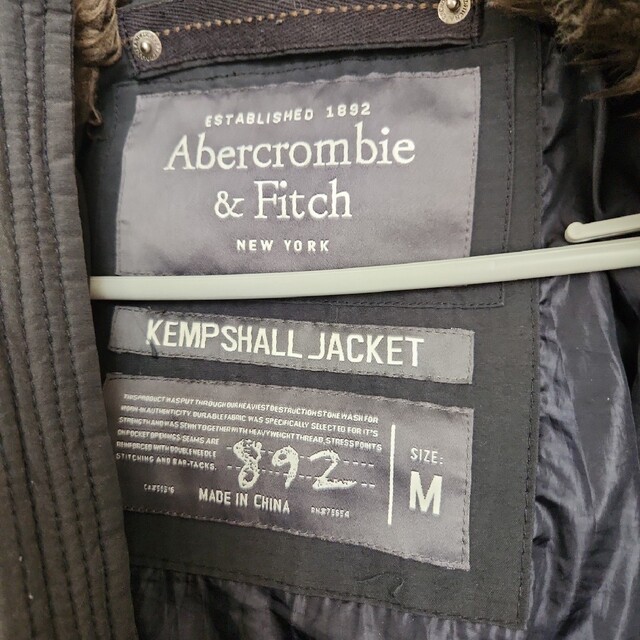 Abercrombie&Fitch(アバクロンビーアンドフィッチ)のAbercrombie&Fitch　M　ダウンジャケット メンズのジャケット/アウター(ダウンジャケット)の商品写真