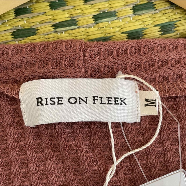 RISE ON FLEEK ワッフル 生地 薄手 カーディガン 春 レディースのトップス(カーディガン)の商品写真