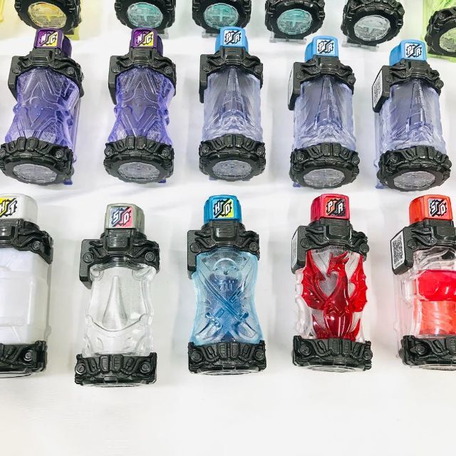 公式の 仮面ライダービルド DXフルボトル まとめ売り! 50個セット