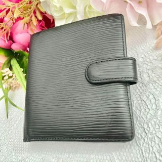 ヴィトン(LOUIS VUITTON) エピ 財布(レディース)の通販 3,000点以上 ヴィトン(LOUIS VUITTON) エピ 財布(レディース)の通販 3,000点以上