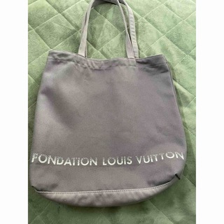 ルイヴィトン(LOUIS VUITTON)のFondation Louis Vuitton(フォンダシオンルイヴィトン)(トートバッグ)