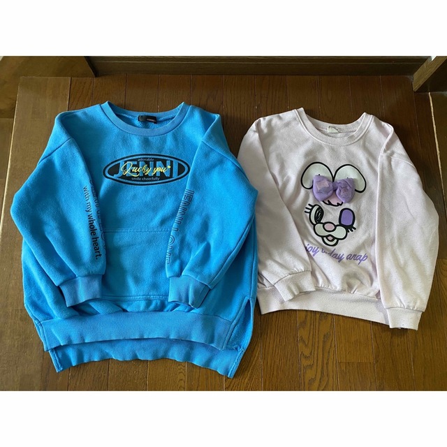 ANAP Kids(アナップキッズ)のトレーナー2枚セット130cm キッズ/ベビー/マタニティのキッズ服女の子用(90cm~)(Tシャツ/カットソー)の商品写真